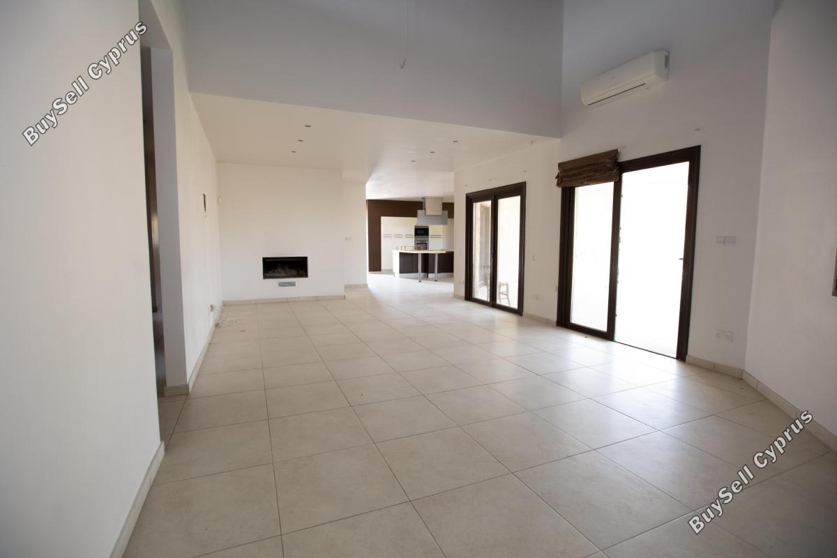 4 Bedroom Detached house for sale in Maroni, Larnaca 16257273