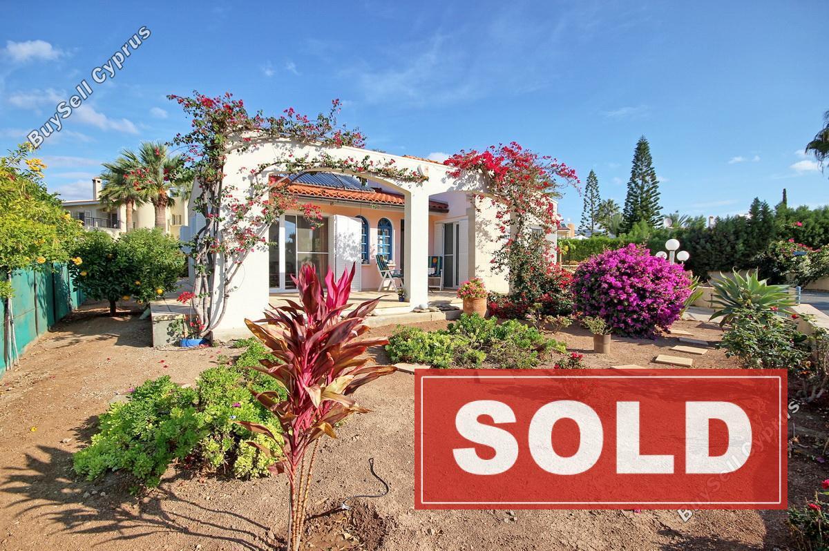 2 bedroom bungalow sold coral bay paphos 673173 image 397874