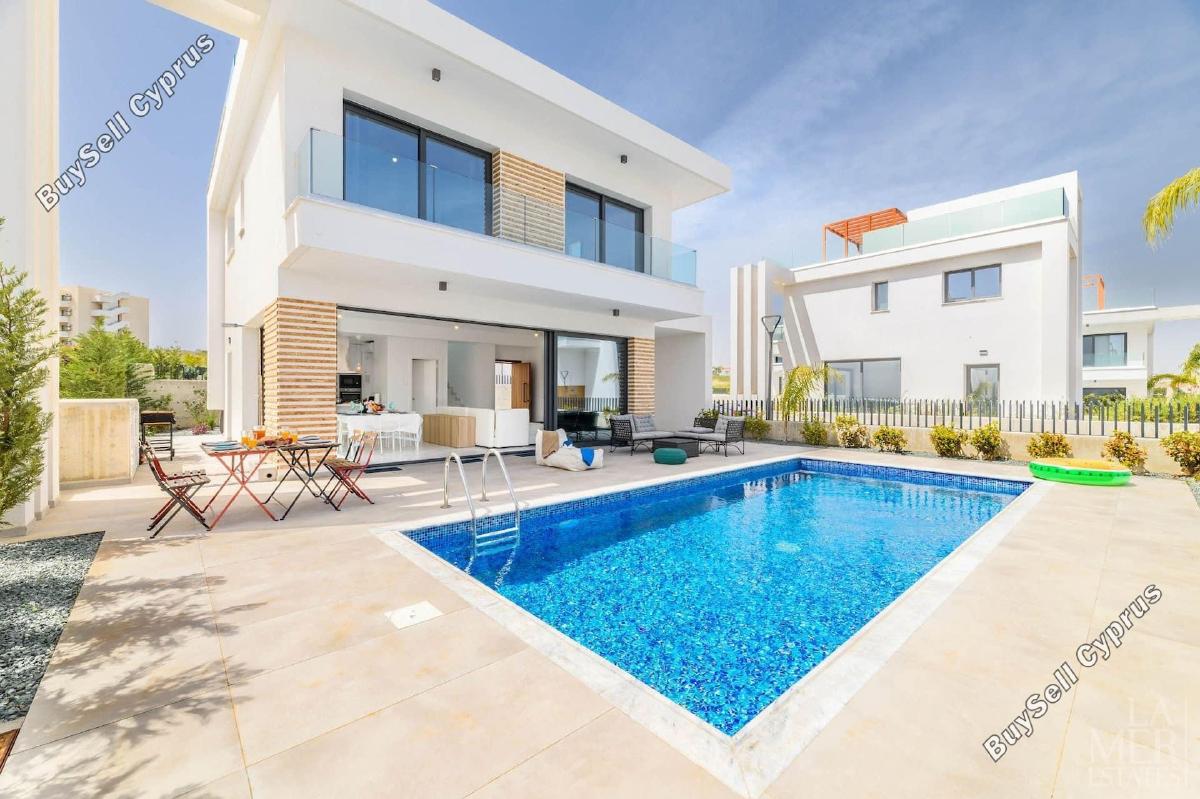 3 Bedroom Detached house for sale in Pernera, Famagusta 16722483