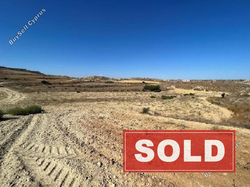 land sold pera orinis nicosia 1689473 image 4427209