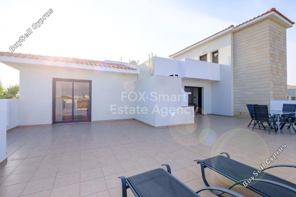 2 bedroom penthouse for rent dekeleia larnaca 1256083 image 17000256