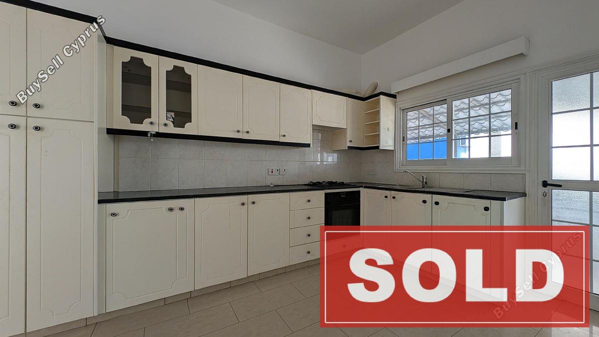 3 bedroom ground floor apartment sold faneromeni larnaca 7931383 image 11265443
