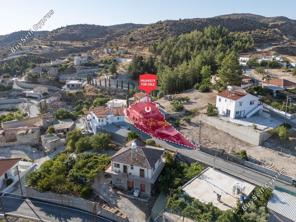 3 Bedroom Semi-detached house for sale in Kato Moni, Nicosia 4910596