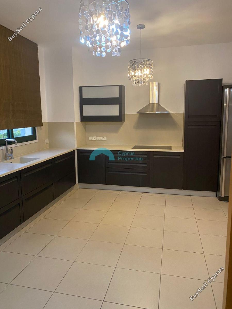 3 bedroom penthouse for rent faneromeni larnaca 8602093 image 15754134