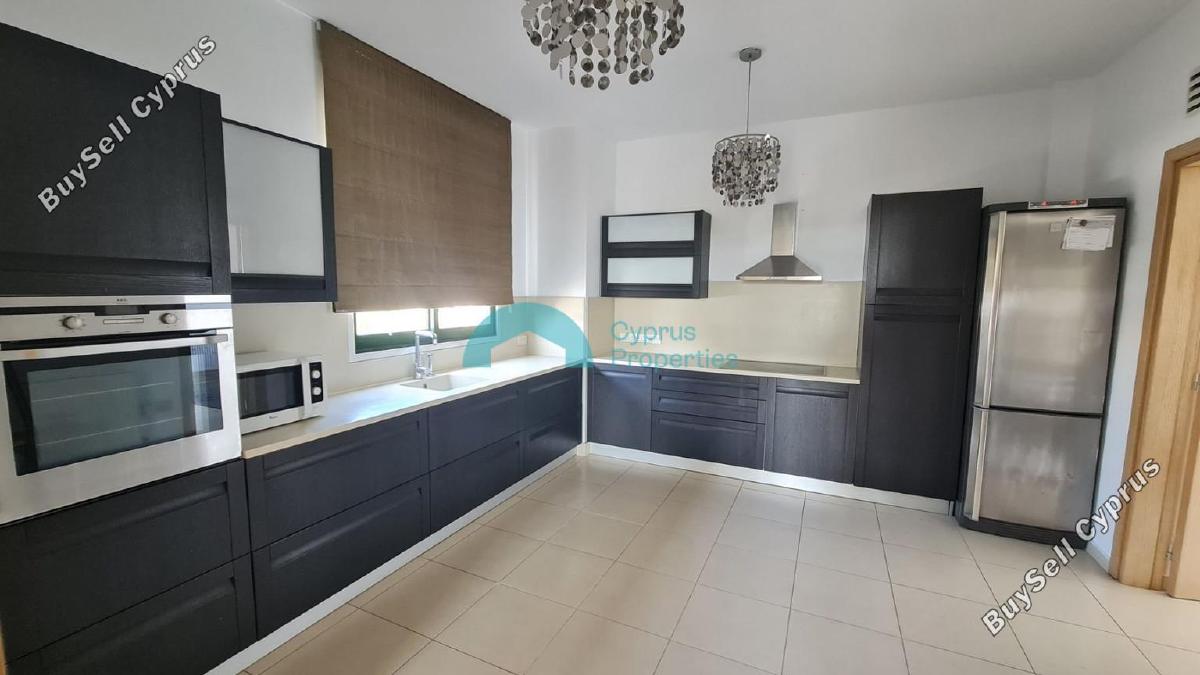 3 bedroom penthouse for rent faneromeni larnaca 8602093 image 15754158