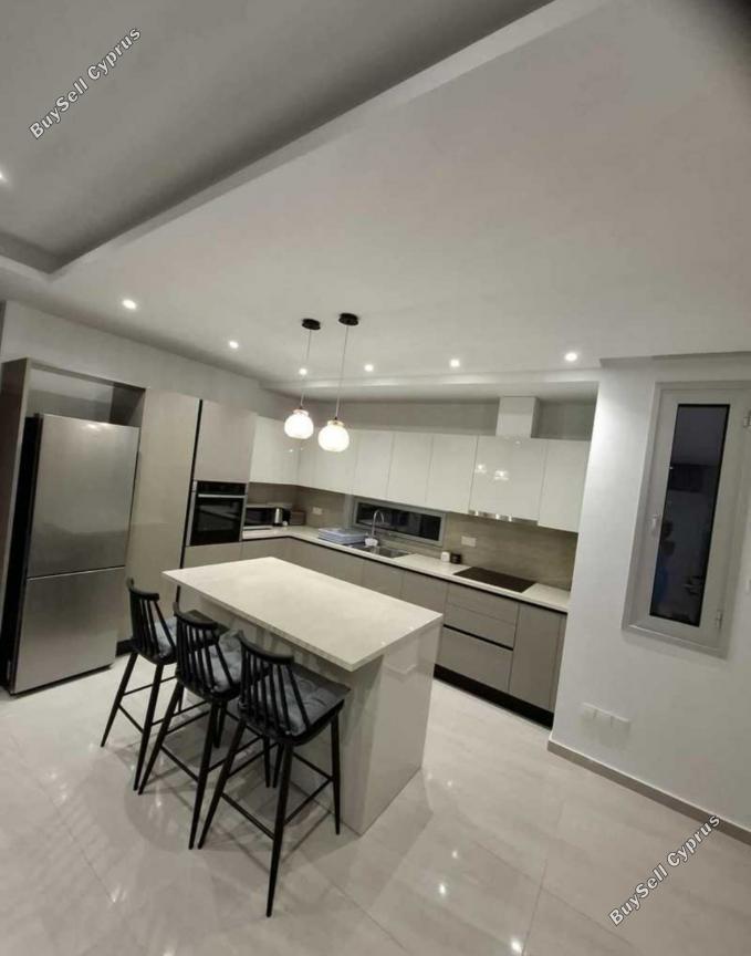 2 bedroom apartment for rent faneromeni larnaca 7609793 image 12595975