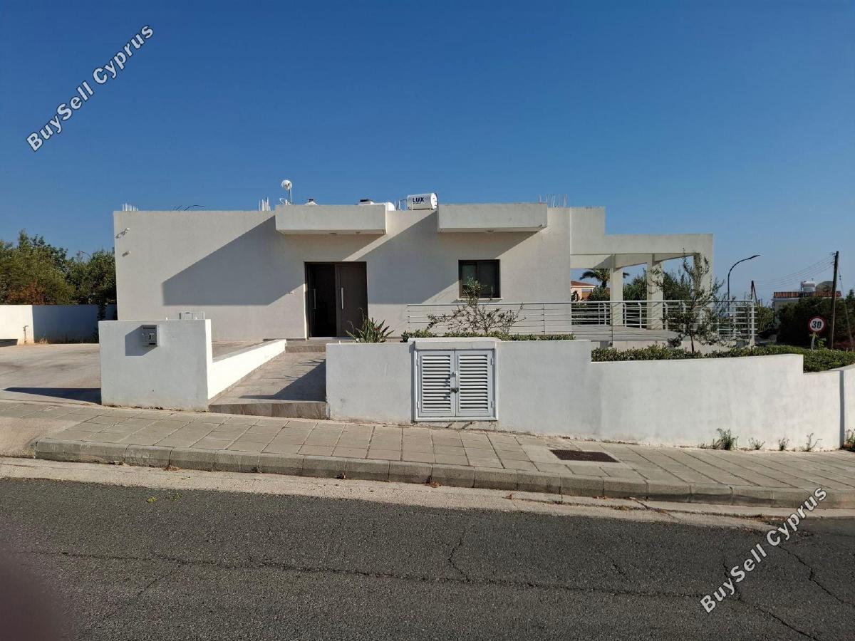 4 bedroom bungalow for rent tala paphos 1908893 image 7361945