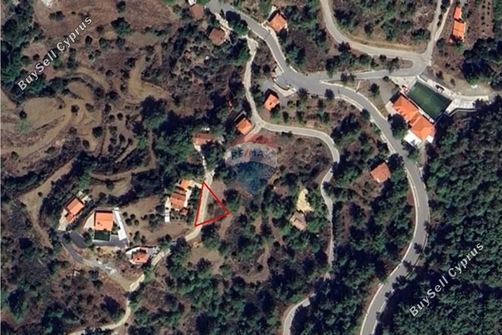 467 SQM Plot for sale in Vavatsinia, Larnaca 14130180