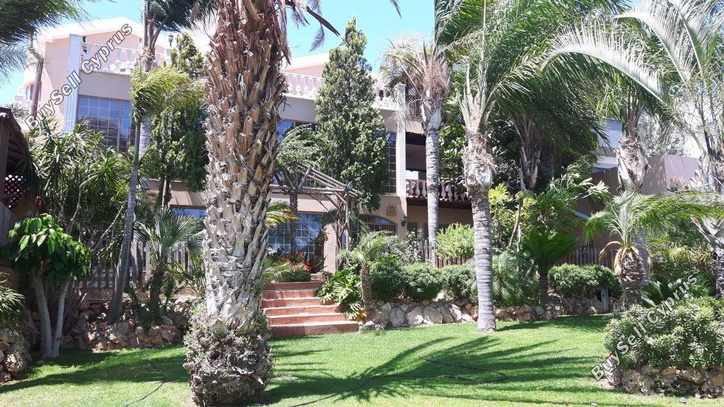 6 bedroom detached house for sale agios athanasios limassol 1659004 image 9537175