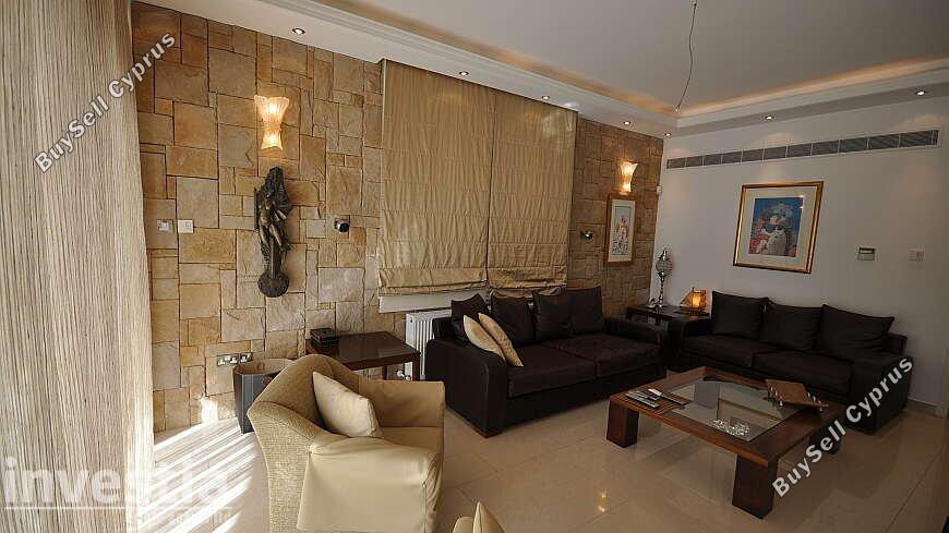 6 bedroom detached house for rent dekeleia larnaca 7481104 image 13764805