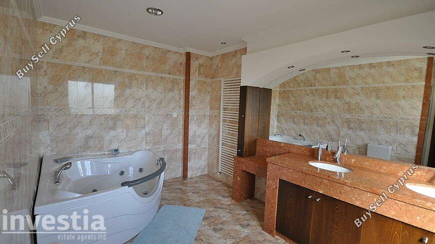6 bedroom detached house for rent dekeleia larnaca 7481104 image 13764822