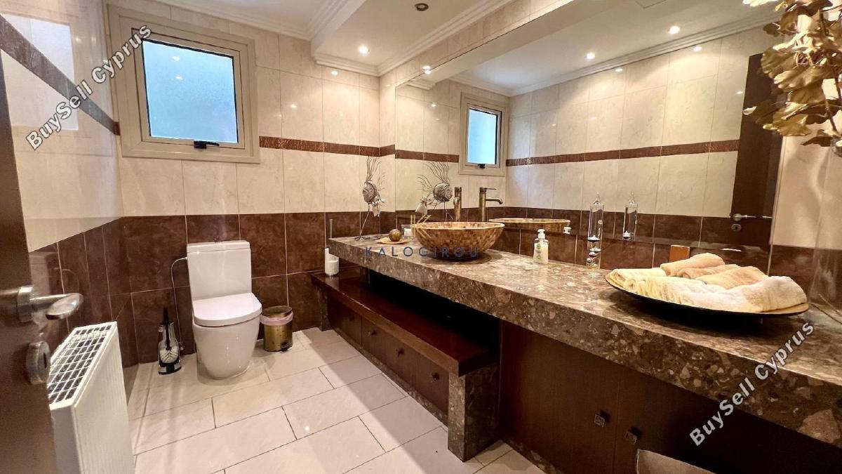 6 bedroom detached house for rent dekeleia larnaca 8255104 image 13902629
