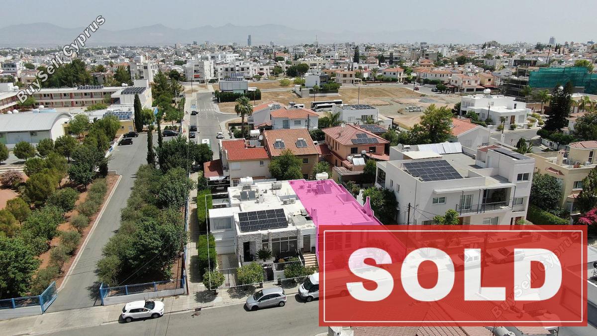5 bedroom semi detached bungalow sold strovolos nicosia 1432014 image 3592364