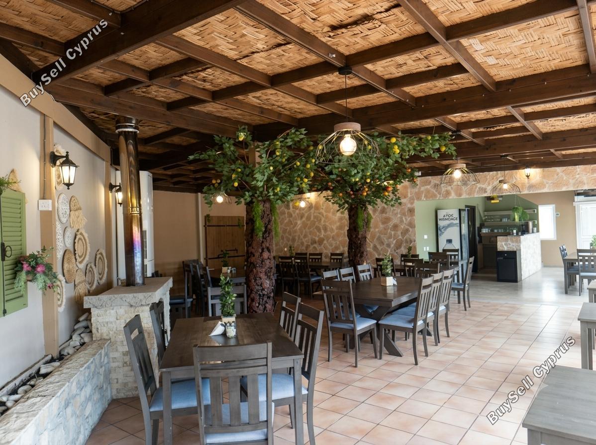 studio commercial building for rent pervolia larnaca 8880214 image 17328853
