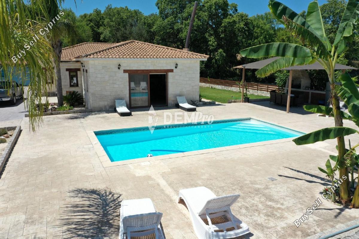 3 bedroom bungalow for sale lasa paphos 8844414 image 17075697