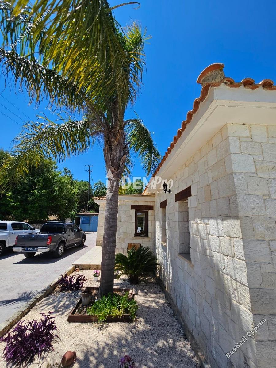 3 bedroom bungalow for sale lasa paphos 8844414 image 17075699