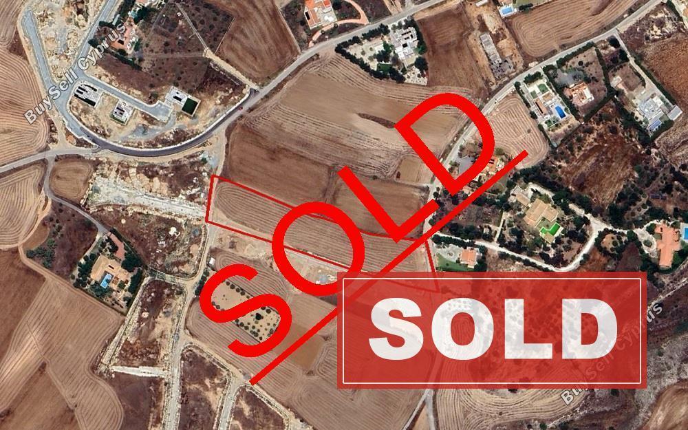 land sold latsia nicosia 830414 image 14205978