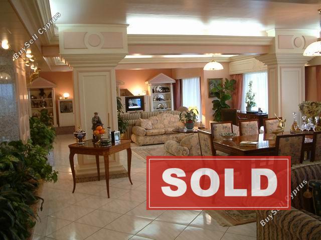 4 bedroom apartment sold limassol municipality limassol 210614 image 35948