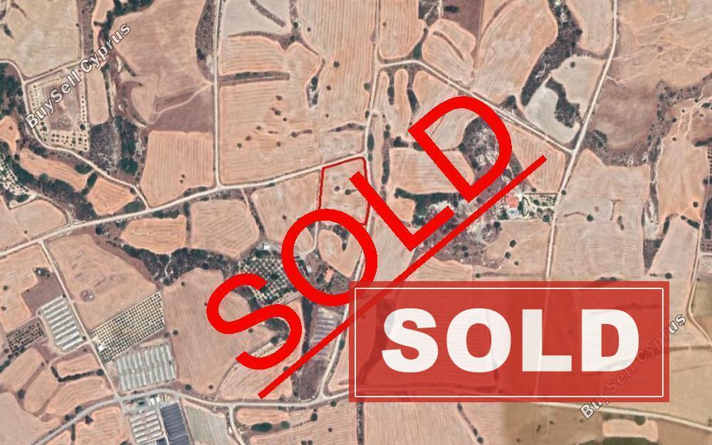 land sold maroni larnaca 831224 image 4744078