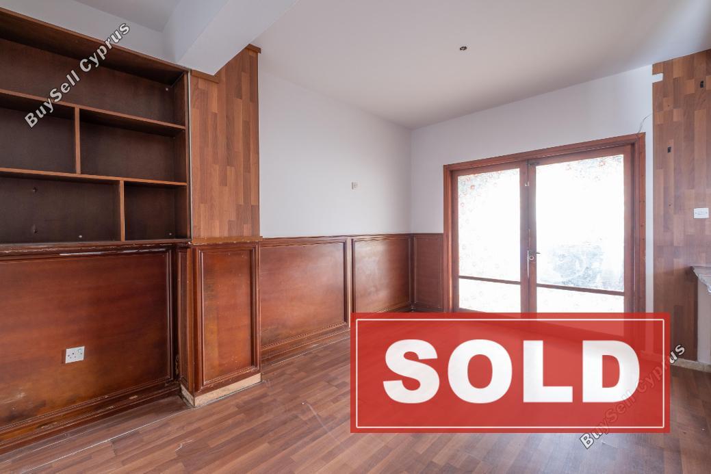 4 bedroom town house sold latsia nicosia 1297624 image 13207303
