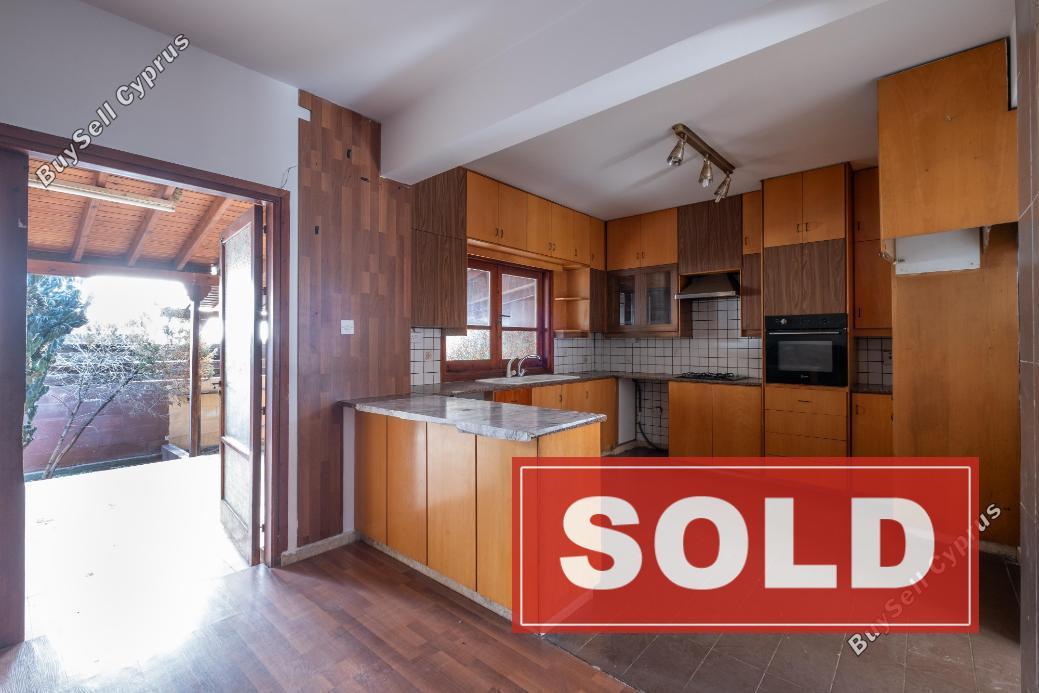 4 bedroom town house sold latsia nicosia 1297624 image 13207310