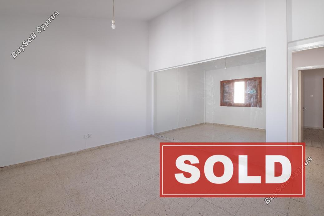 4 bedroom town house sold latsia nicosia 1297624 image 13207316