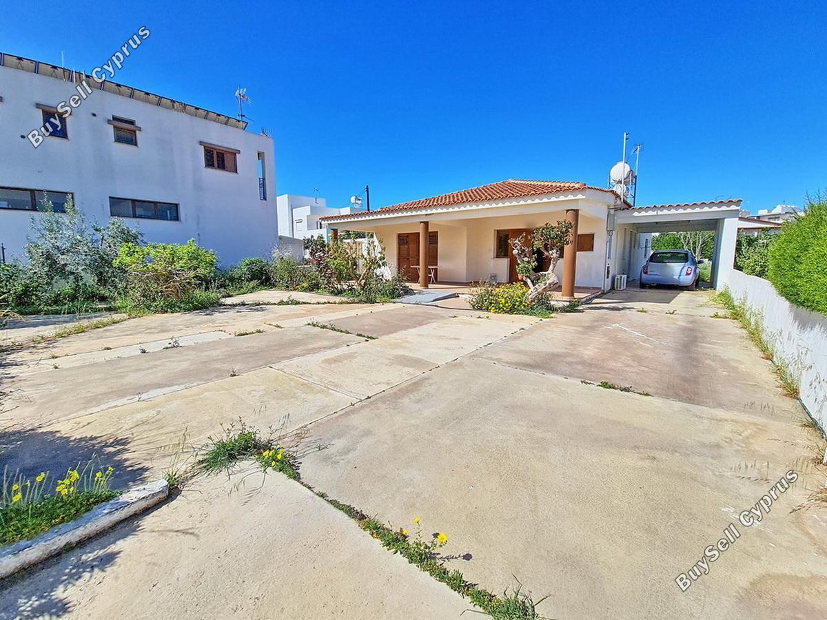 2 bedroom bungalow for sale deryneia famagusta 1752924 image 4805131