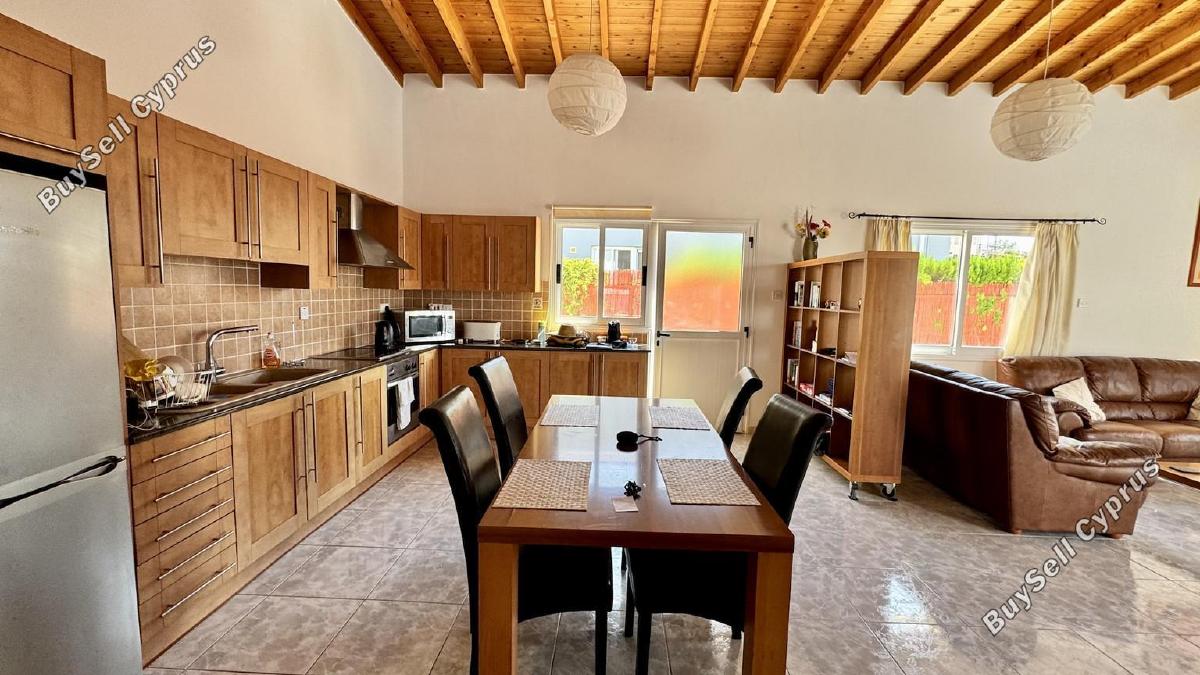 2 bedroom bungalow for sale psathi paphos 7660334 image 17155623