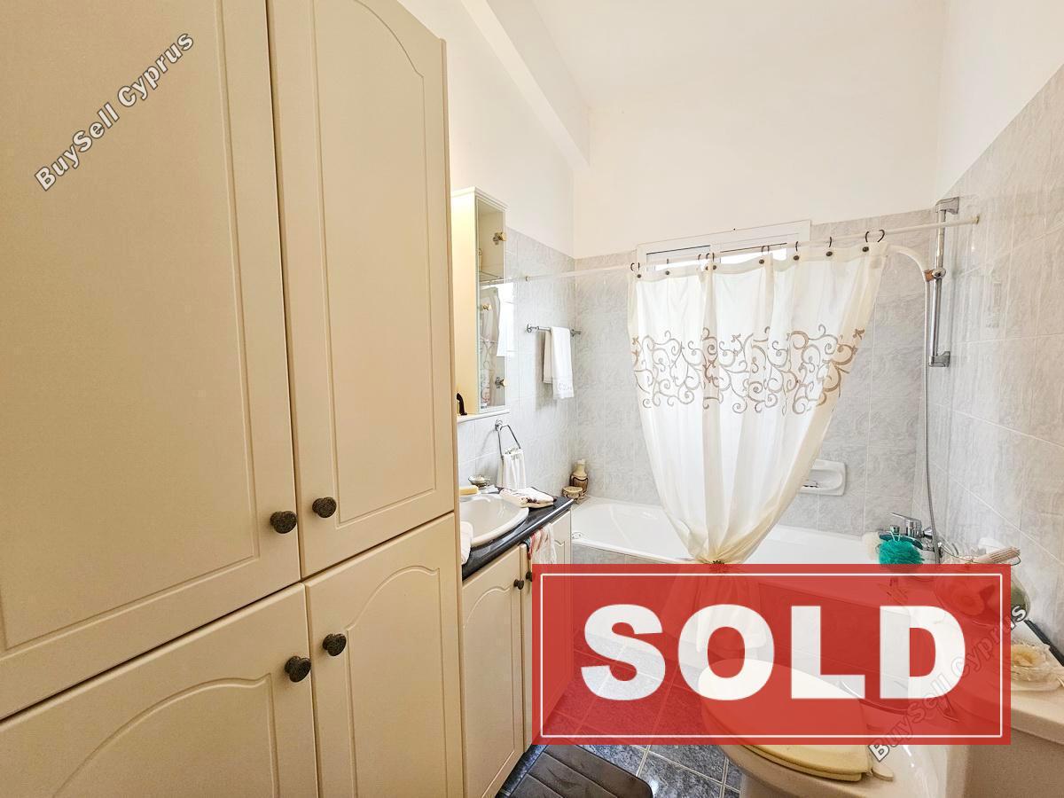 2 bedroom bungalow sold chlorakas paphos 8373934 image 14597974