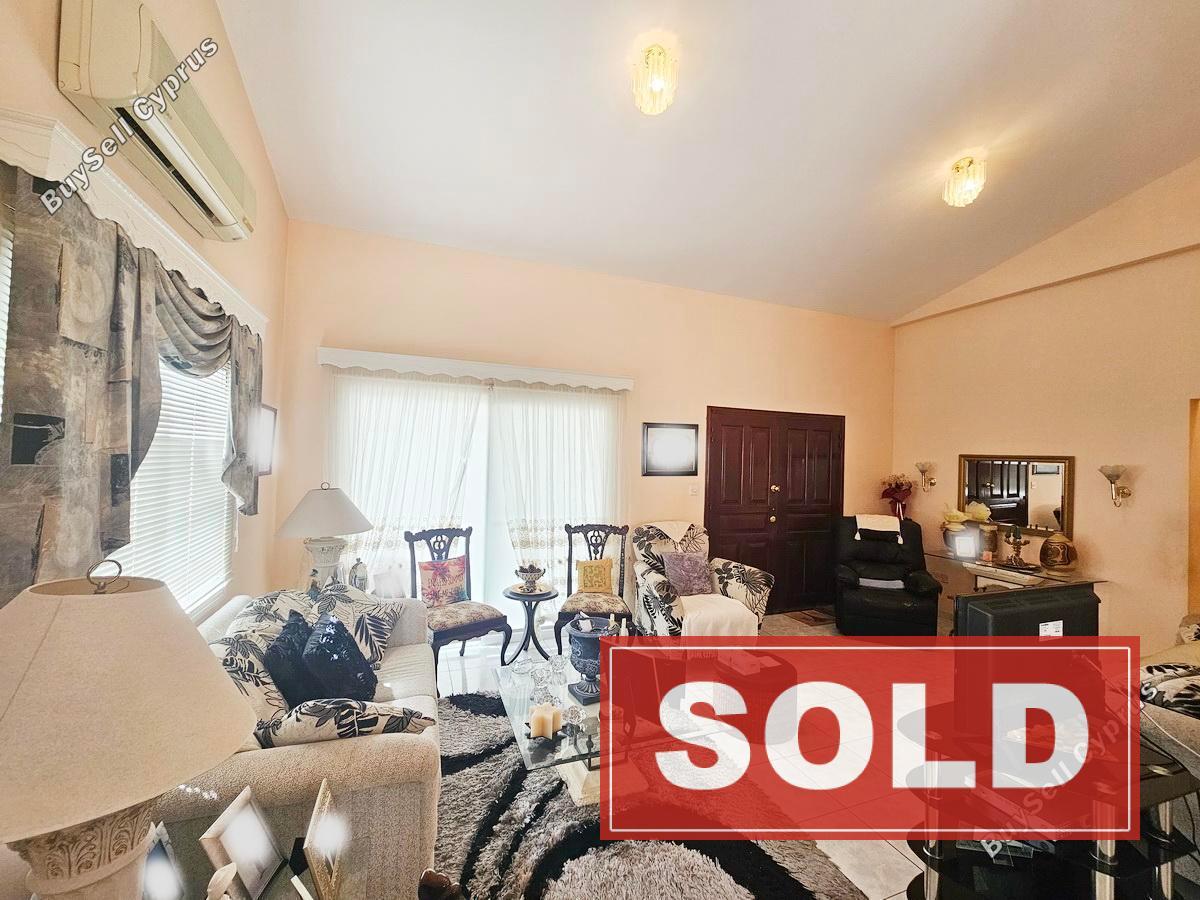 2 bedroom bungalow sold chlorakas paphos 8373934 image 14597987