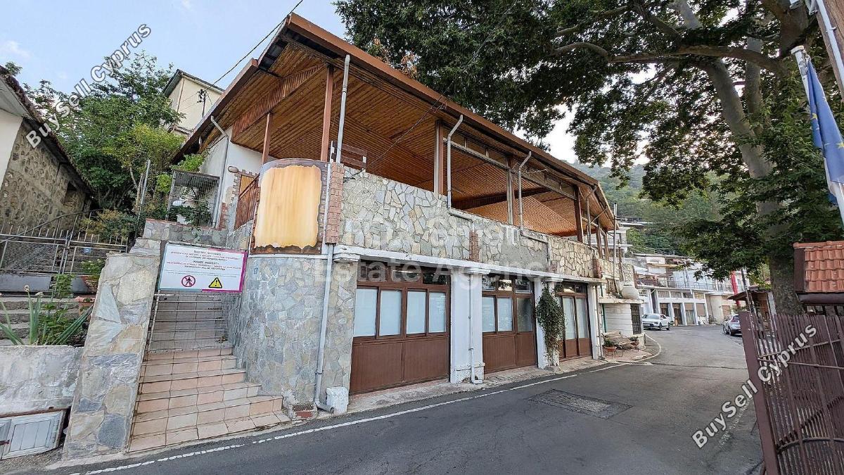 Hotel for sale in Pedoulas, Nicosia 15821685