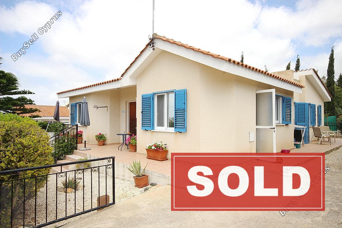 3 bedroom bungalow sold peyia paphos 227444 image 232963