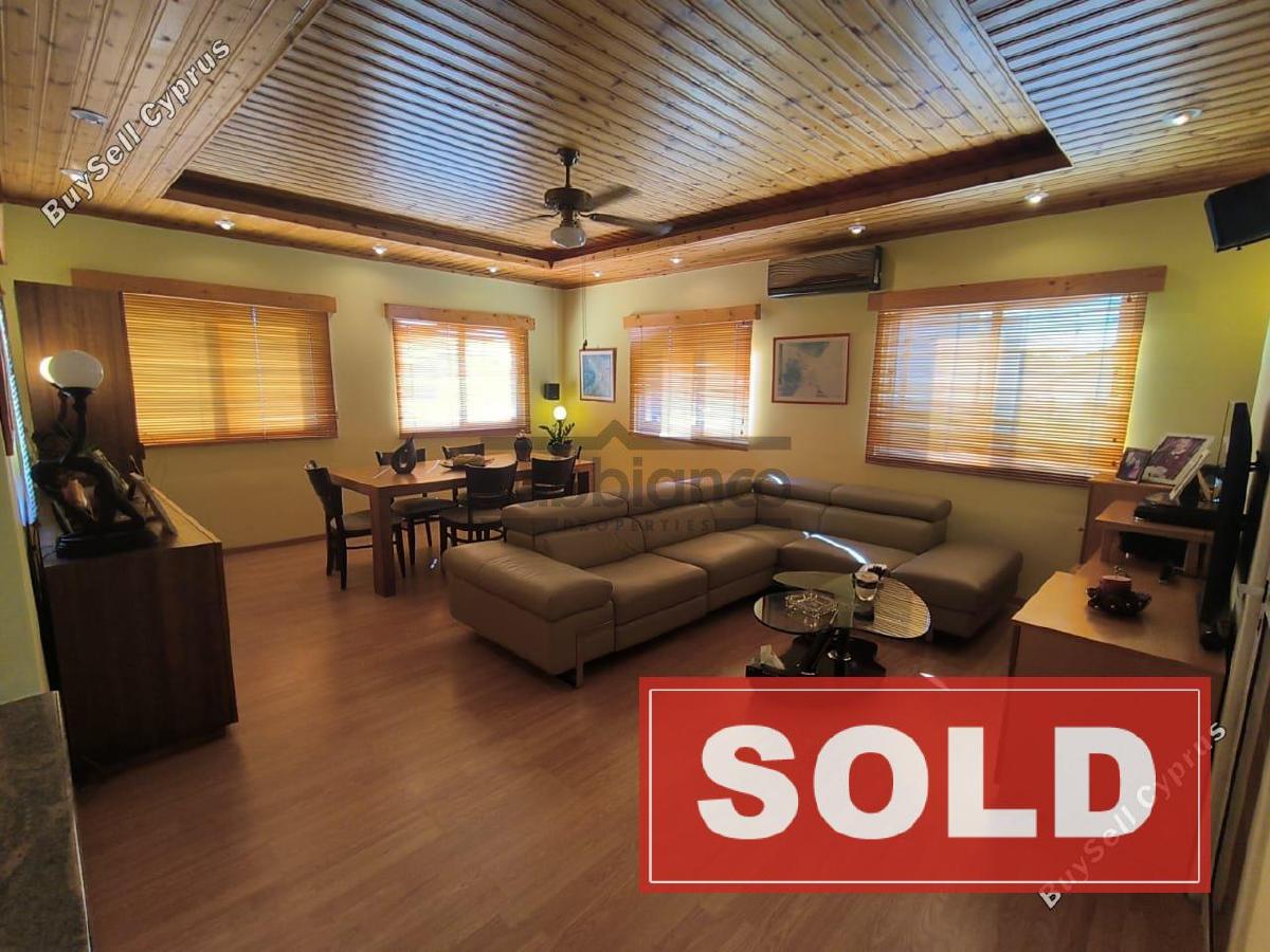 3 bedroom apartment sold faneromeni larnaca 8742544 image 16405178