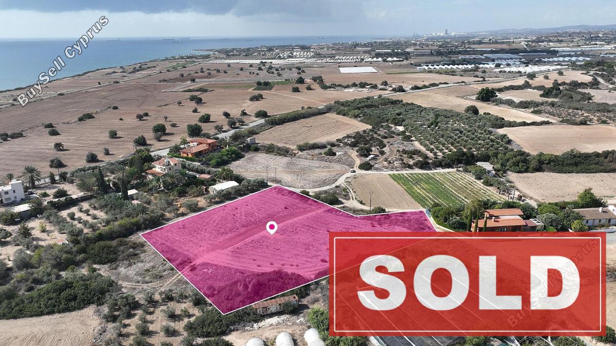 land sold maroni larnaca 1571744 image 3927096