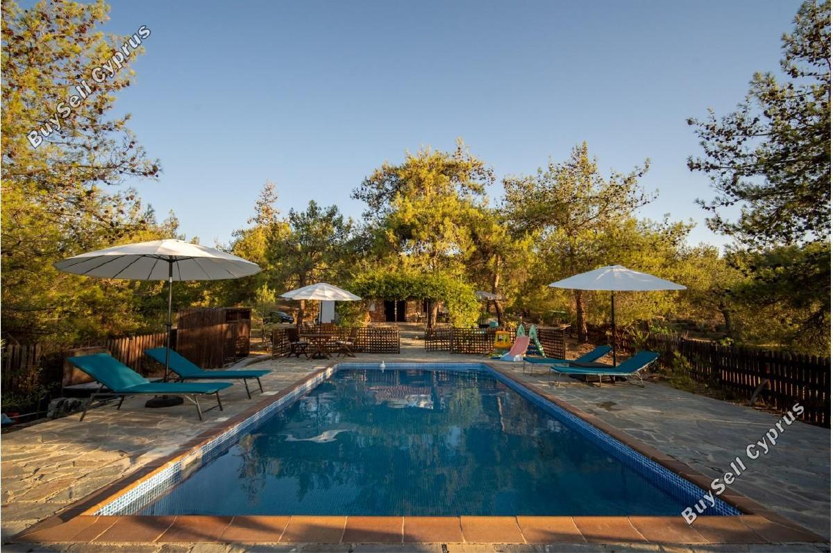 3 Bedroom Detached house for sale in Evrychou, Nicosia 16245369