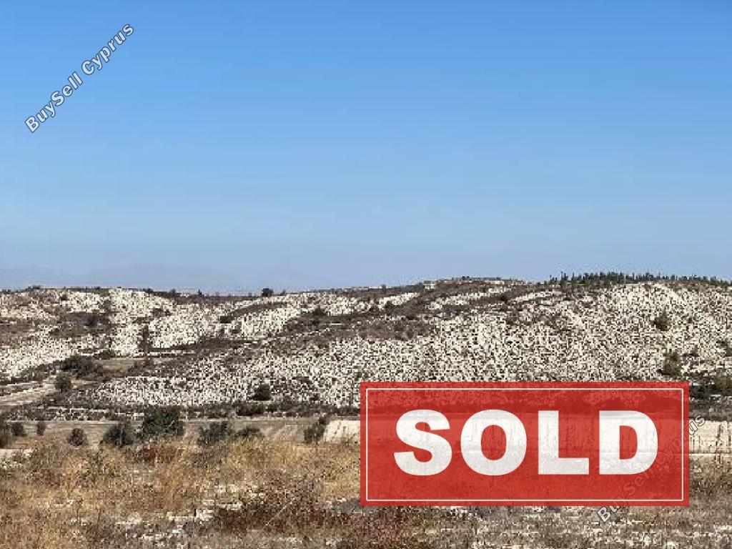 land sold pera orinis nicosia 946064 image 4841914
