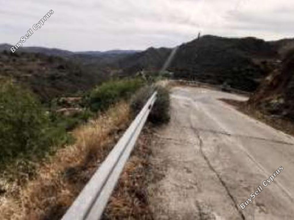 1338 SQM Land for sale in Agioi Vavatsinias, Larnaca 15602867