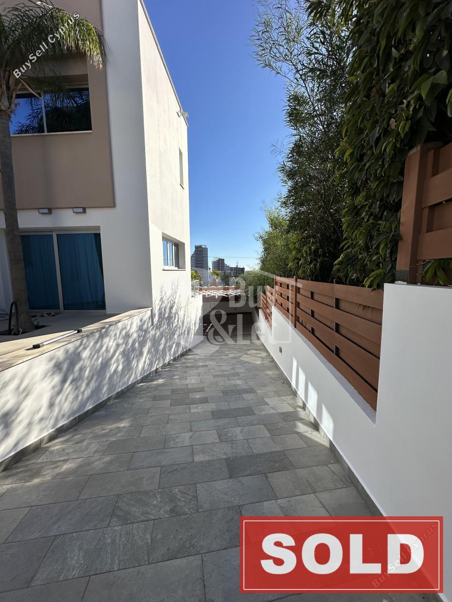 6 bedroom detached house sold mouttagiaka limassol 1610074 image 14444904