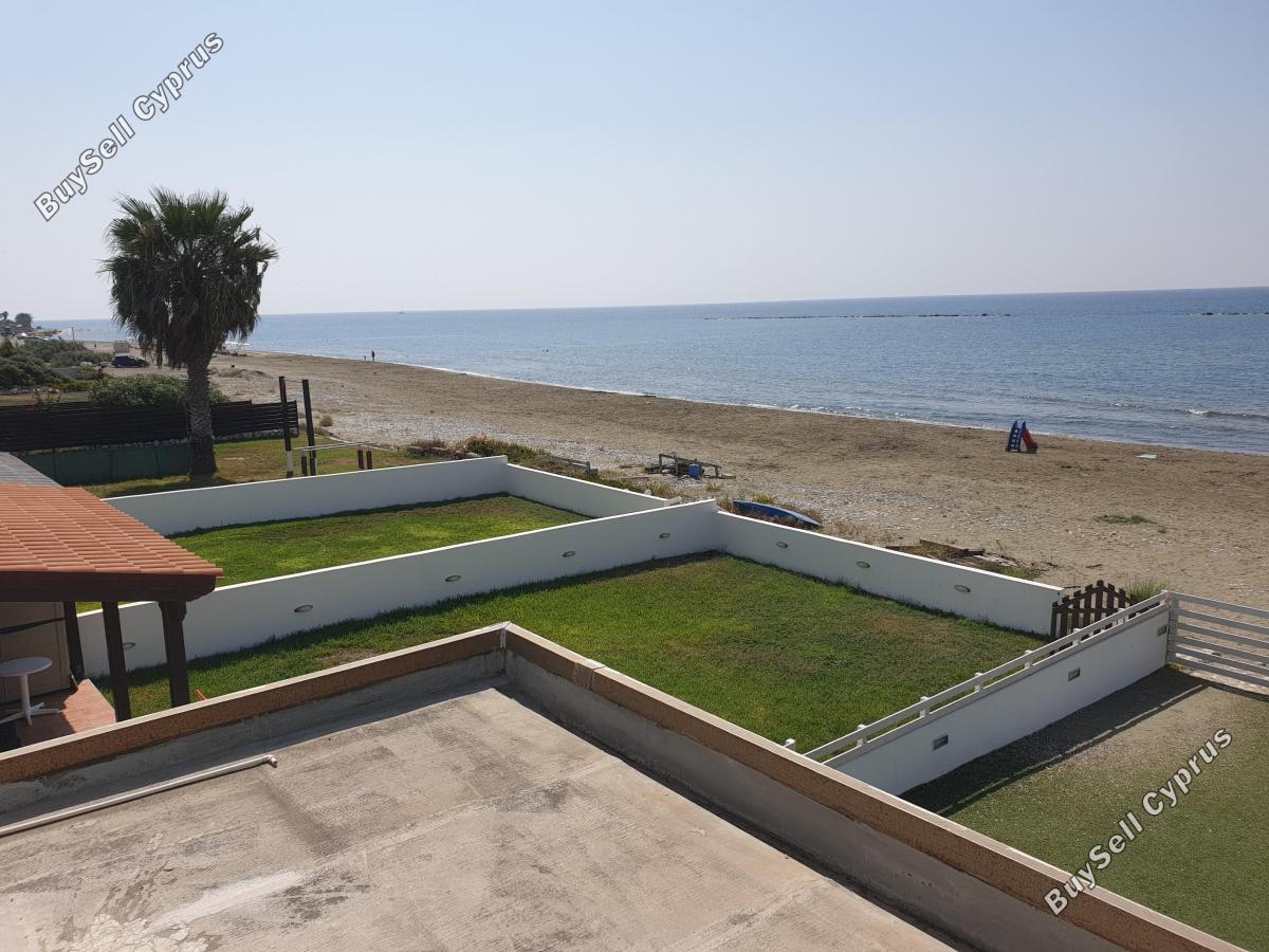 3 bedroom semi detached house for rent pervolia larnaca 1581174 image 5374917