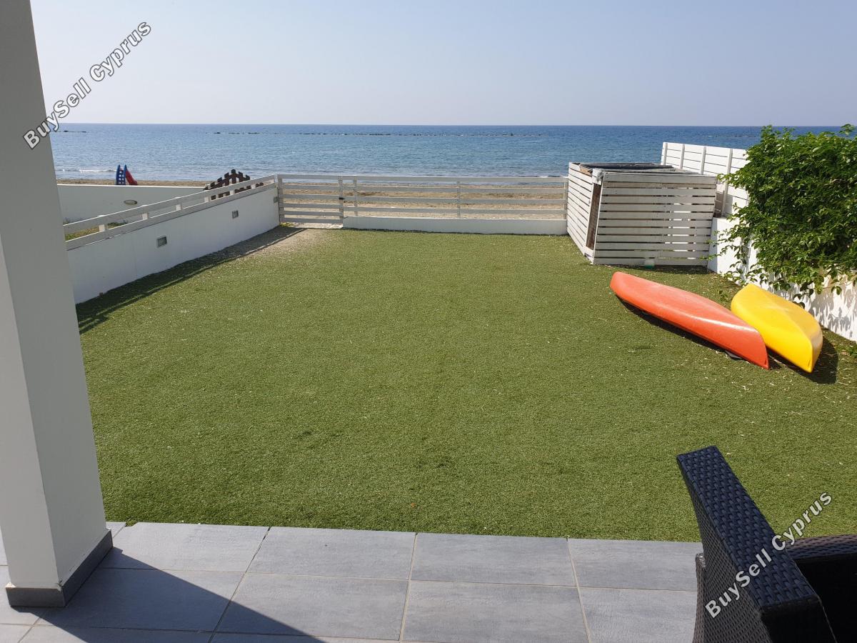 3 bedroom semi detached house for rent pervolia larnaca 1581174 image 5374937