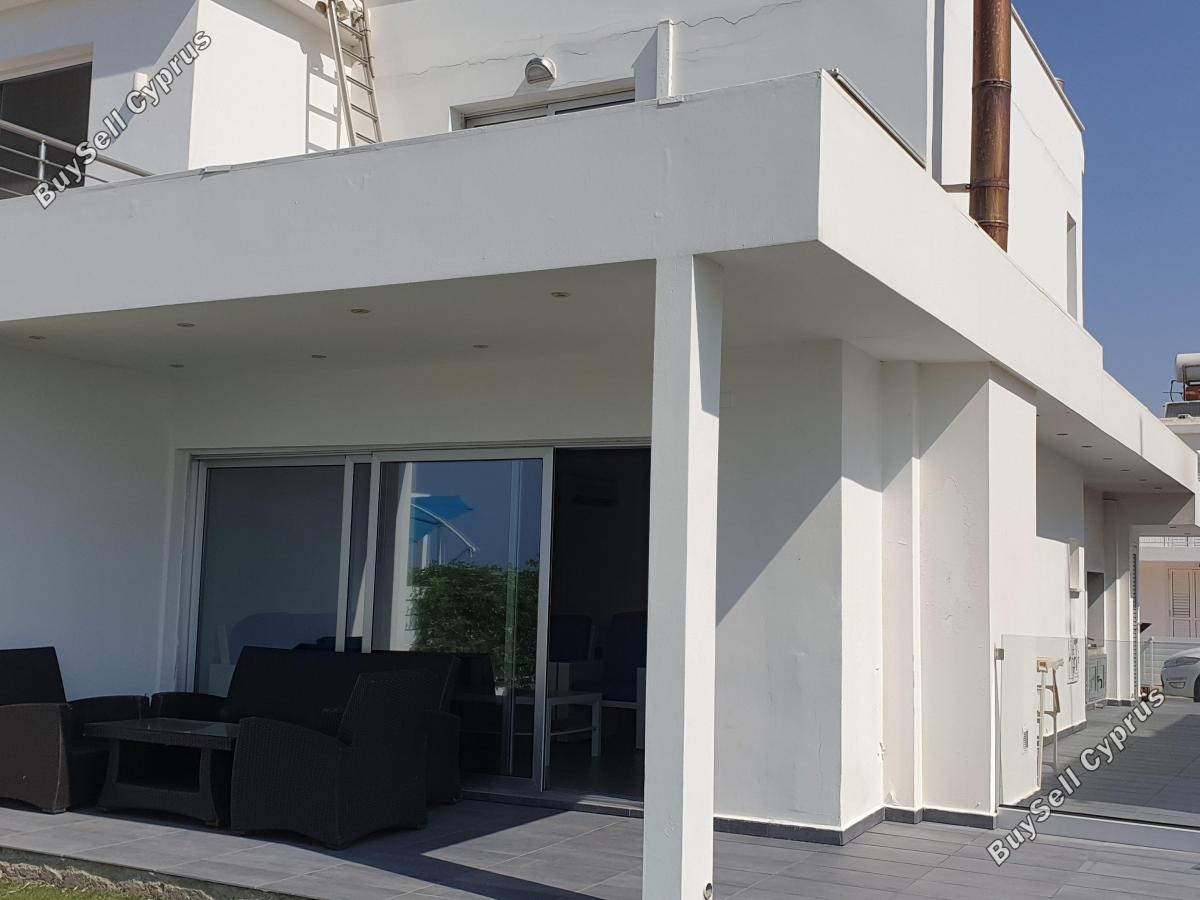 3 bedroom semi detached house for rent pervolia larnaca 1581174 image 5375013