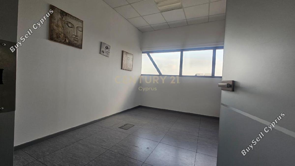 8 bedroom entire floor apartment for rent potamos germasogeias limassol 8468174 image 16633311