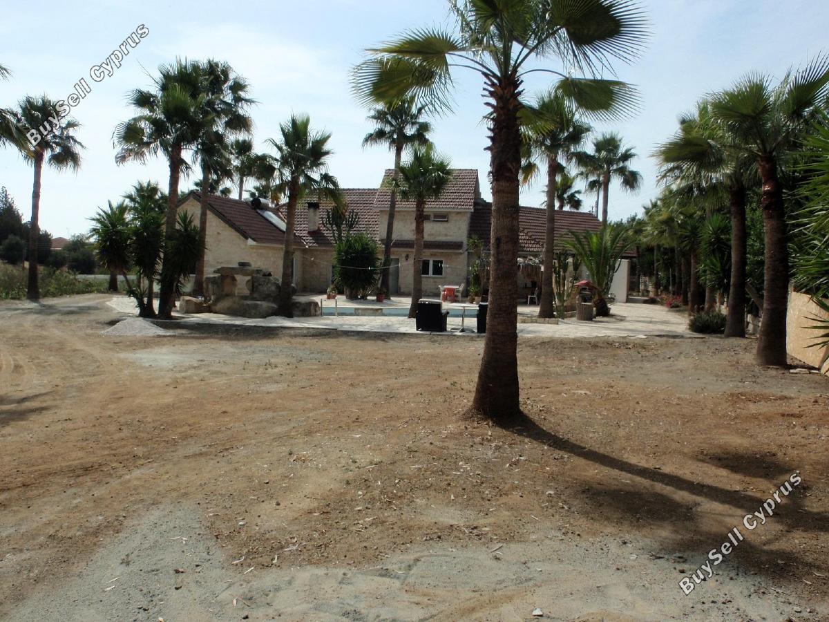 7 bedroom bungalow for sale pyrgos limassol limassol 1805984 image 6140564