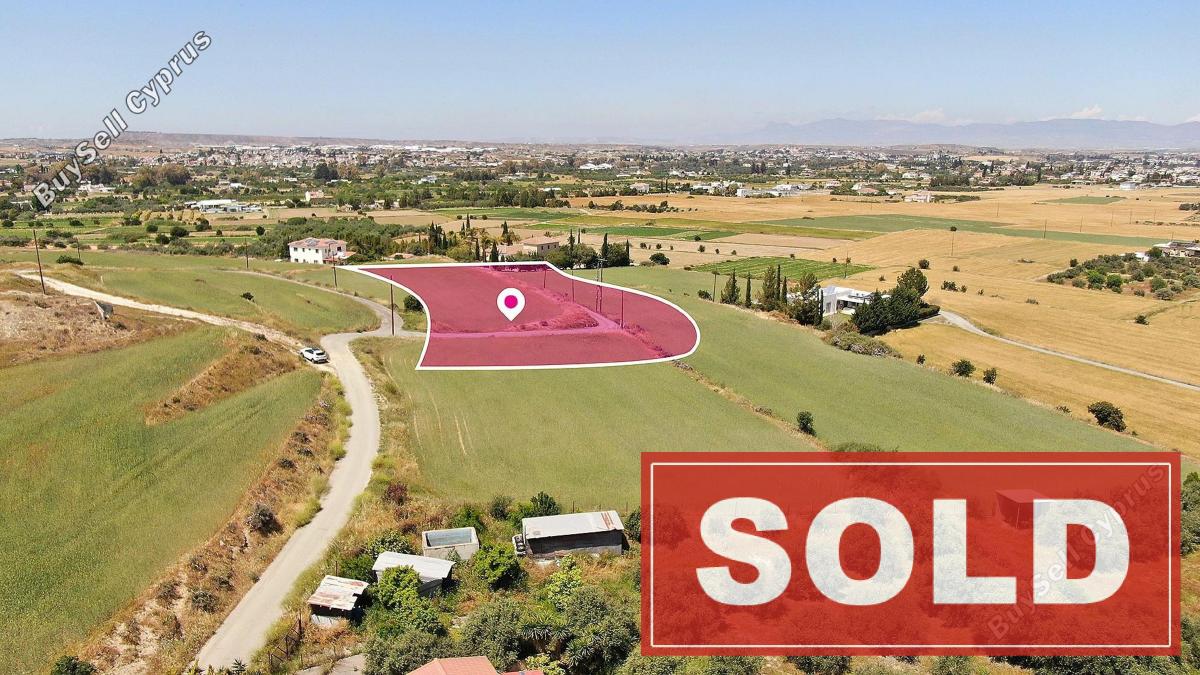 land sold pera orinis nicosia 1104984 image 4868842