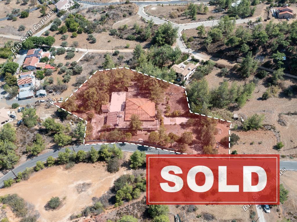 studio building sold kapedes nicosia 1418094 image 3627869