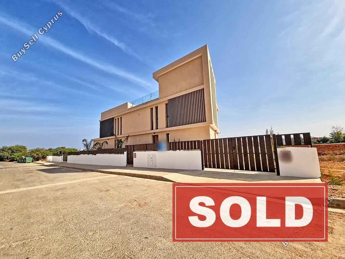 2 bedroom ground floor apartment sold kapparis famagusta 832794 image 1851684