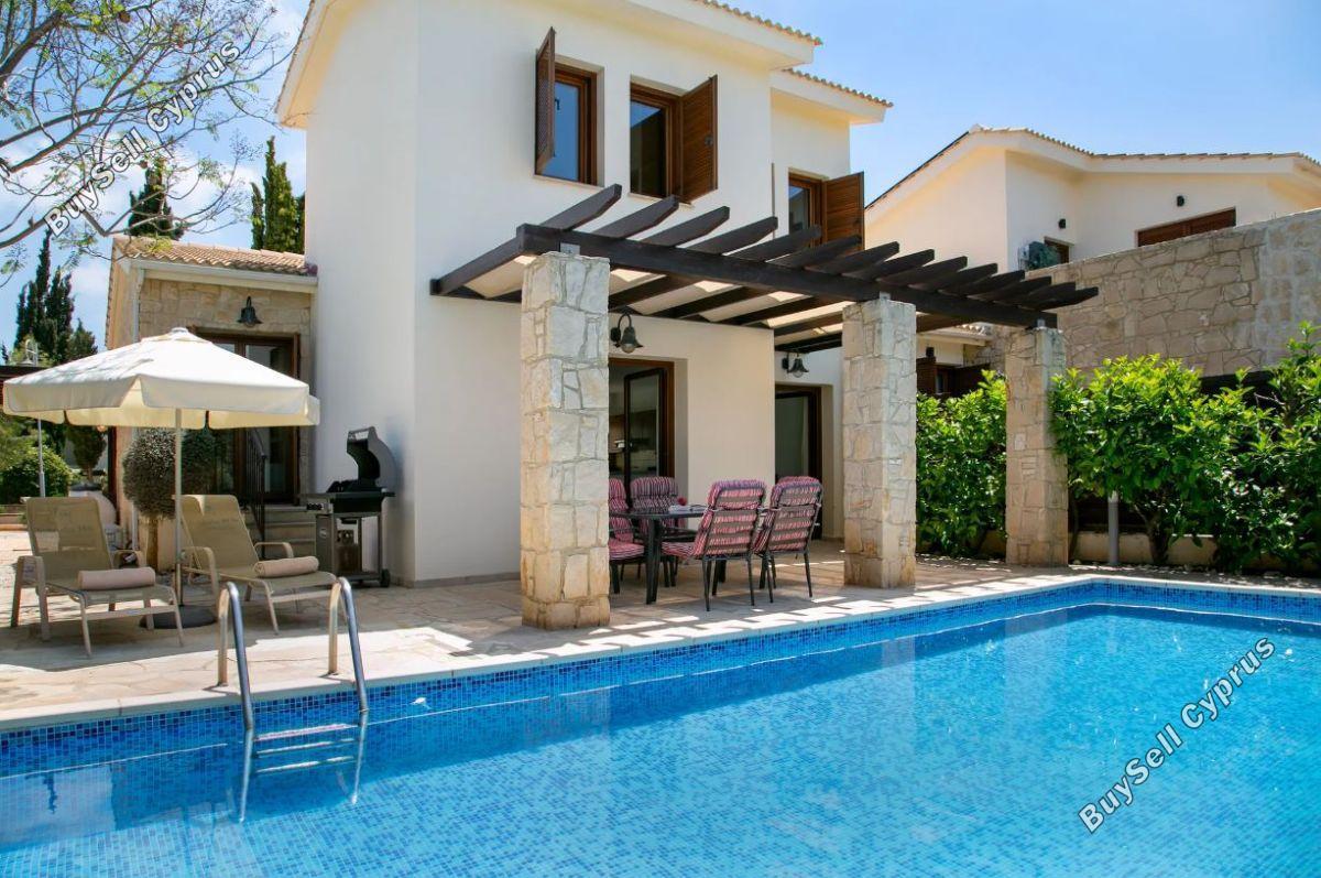 3 Bedroom Detached house for sale in Aphrodite Hills, Paphos 11274253