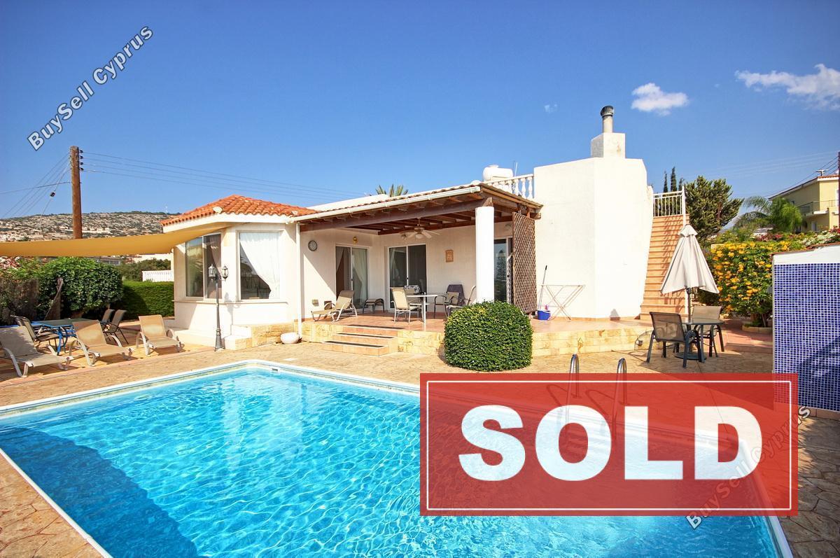 3 bedroom bungalow sold peyia paphos 702015 image 578199