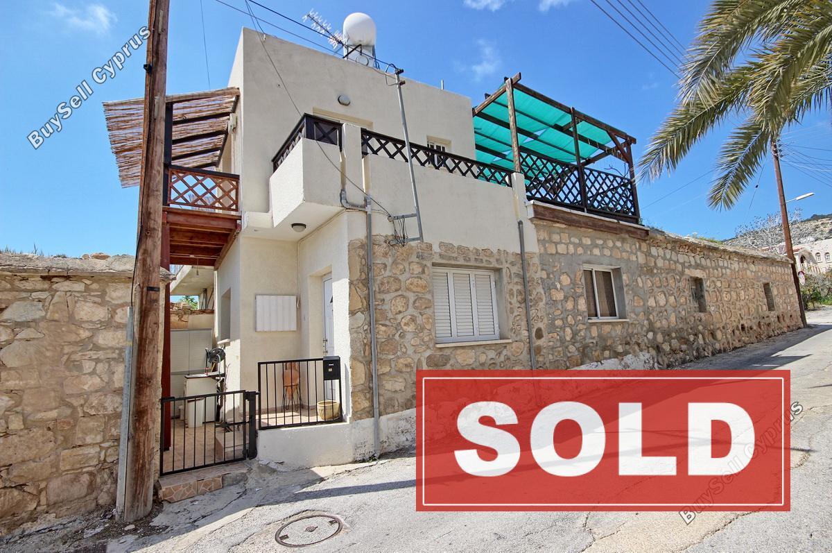 2 bedroom semi detached house sold peyia paphos 614115 image 294976