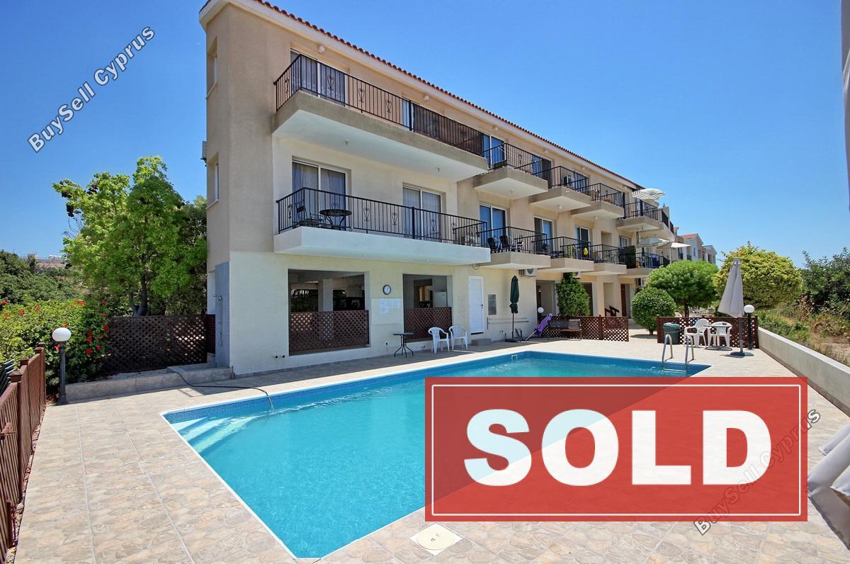 2 bedroom town house sold peyia paphos 700115 image 576576